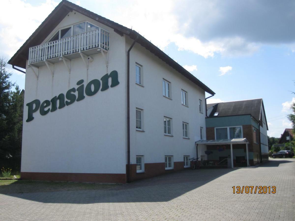 HOTEL PENSION AM HEIDERAND RADEBERG (Deutschland) - von € 100 | iBOOKED